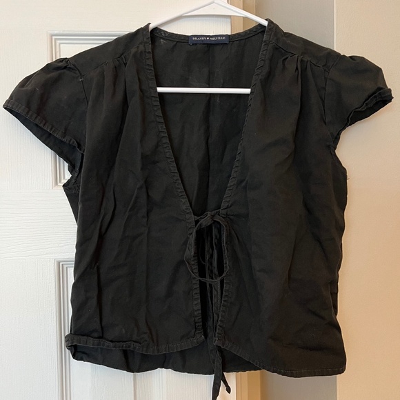 Brandy Melville Tops - Brandy Melville Bow Top Black